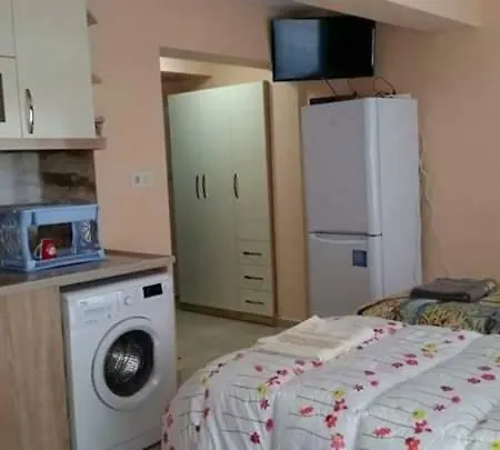 Guest house Benelux Kroyachevo